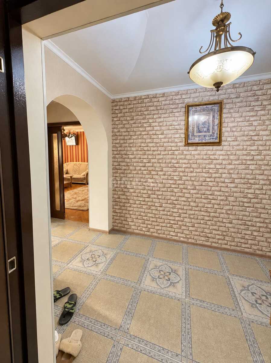 3 otaqlı Yeni tikili, İnşaatçılar m., Bakı