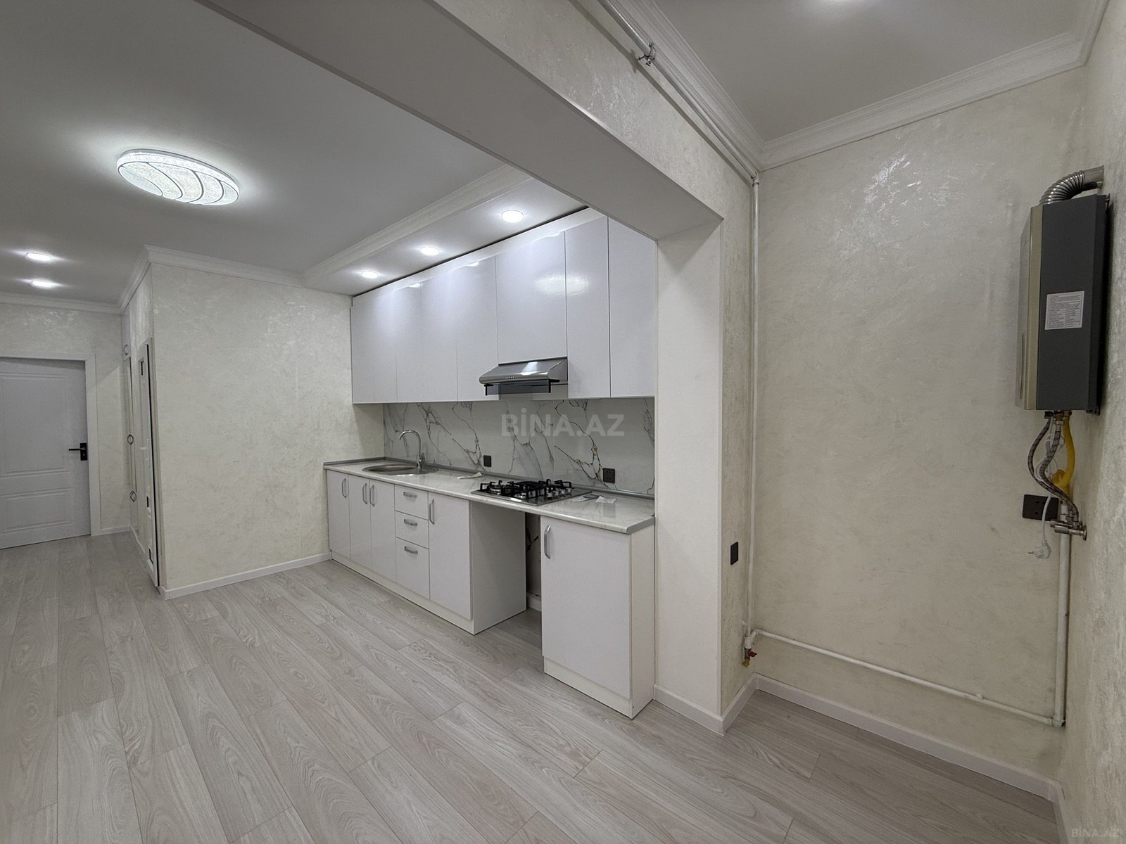 2 otaqlı Köhnə tikili, Həzi Aslanov m., Bakı