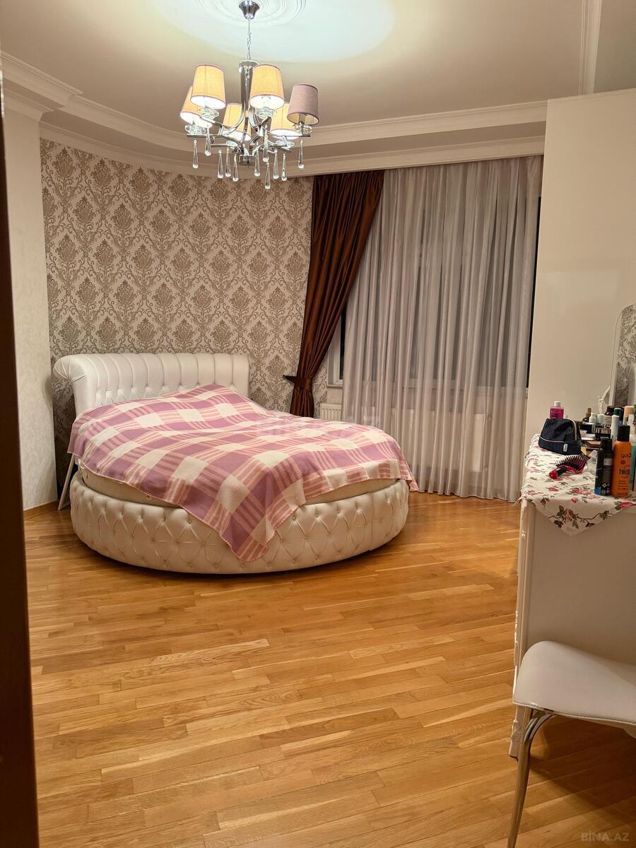 4 otaqlı Yeni tikili, Nizami m., Bakı