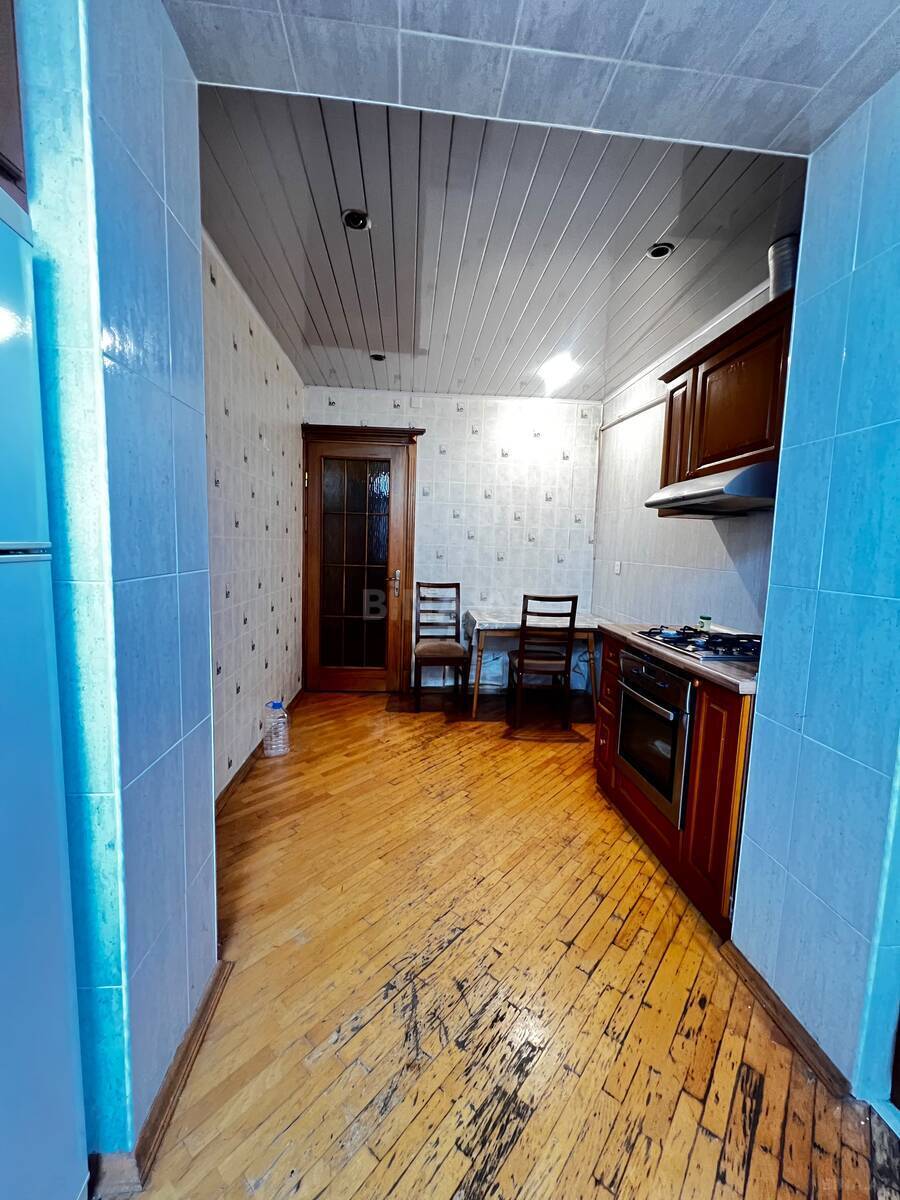2 otaqlı Köhnə tikili, Yeni Yasamal q., Bakı