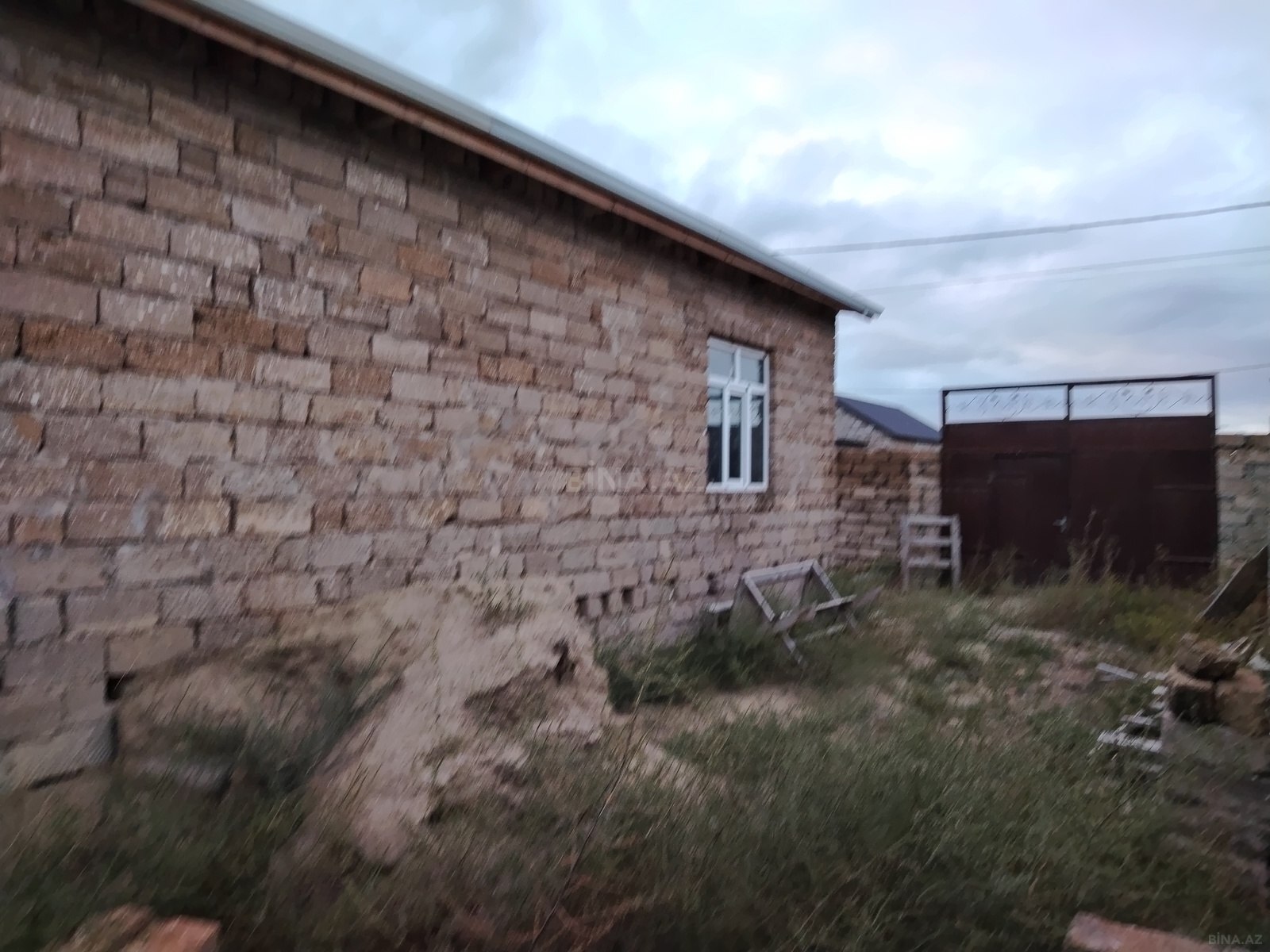 Torpaq Qala q., Bakı