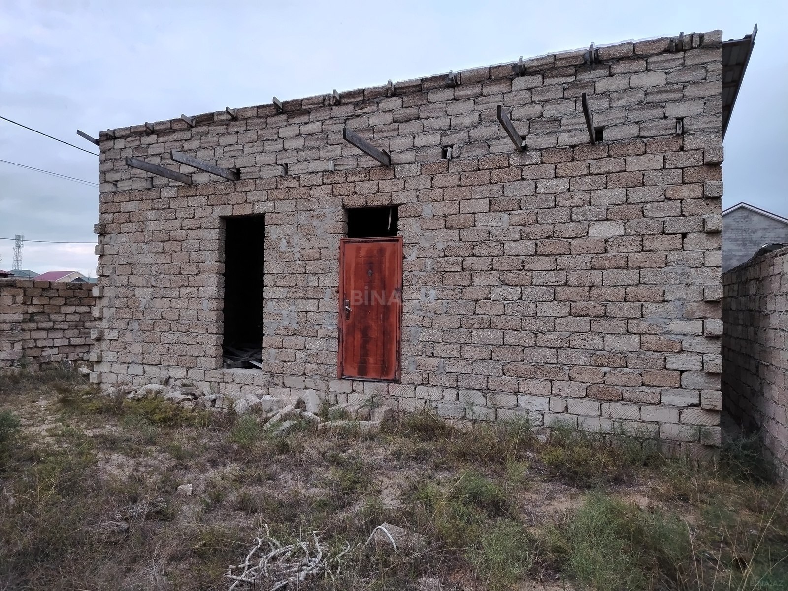 Torpaq Qala q., Bakı