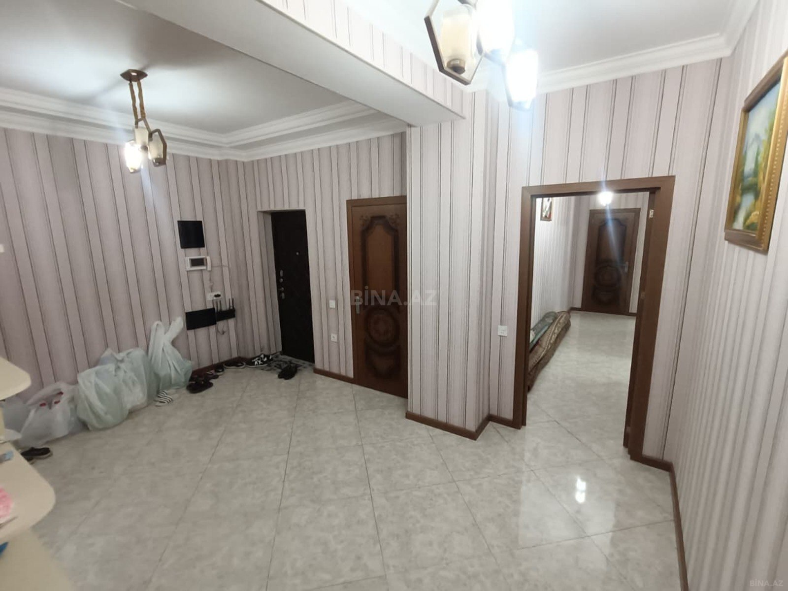 3 otaqlı Yeni tikili, Şah İsmayıl Xətai m., Bakı
