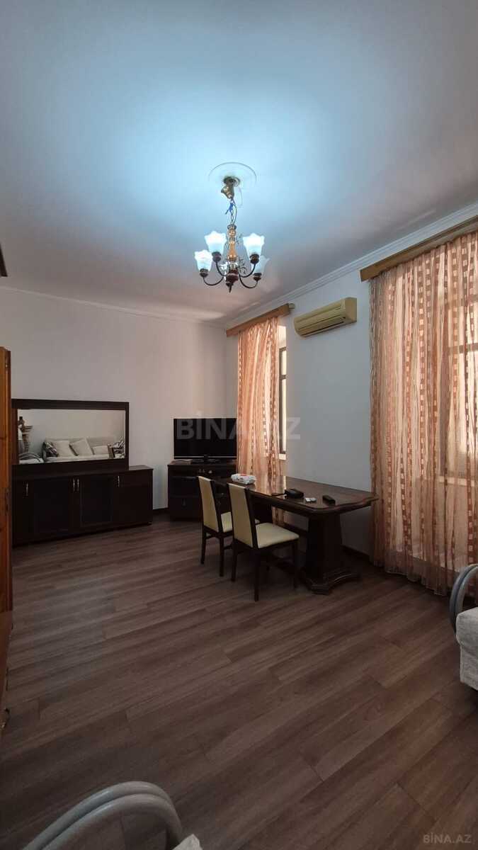 2 otaqlı Köhnə tikili, Sahil m., Bakı