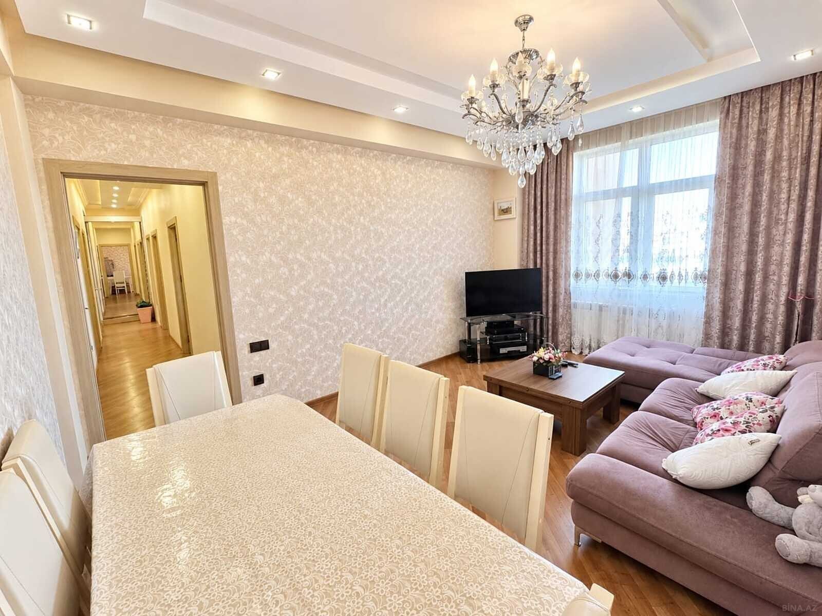 3 otaqlı Yeni tikili, Neftçilər m., Bakı