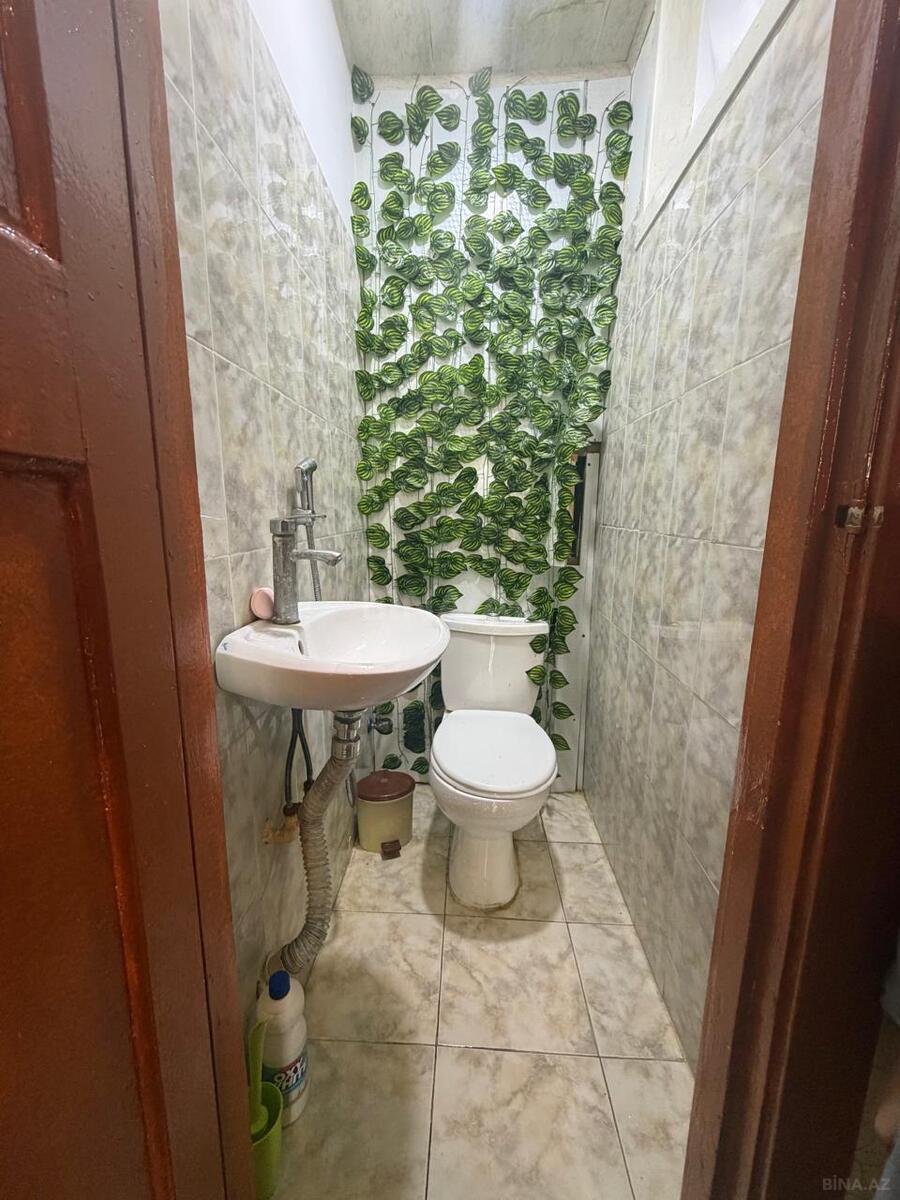 2 otaqlı Köhnə tikili, Elmlər Akademiyası m., Bakı