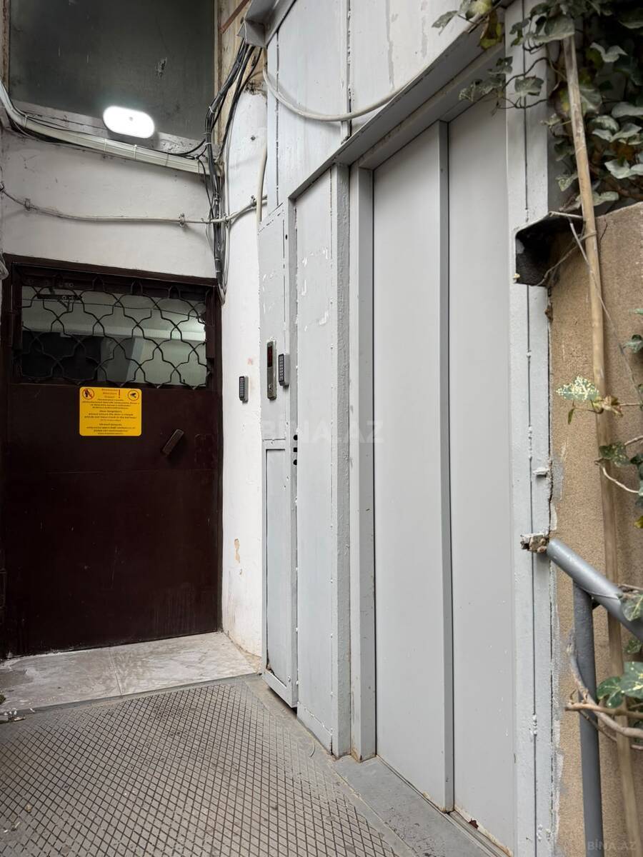 2 otaqlı Köhnə tikili, Sahil m., Bakı