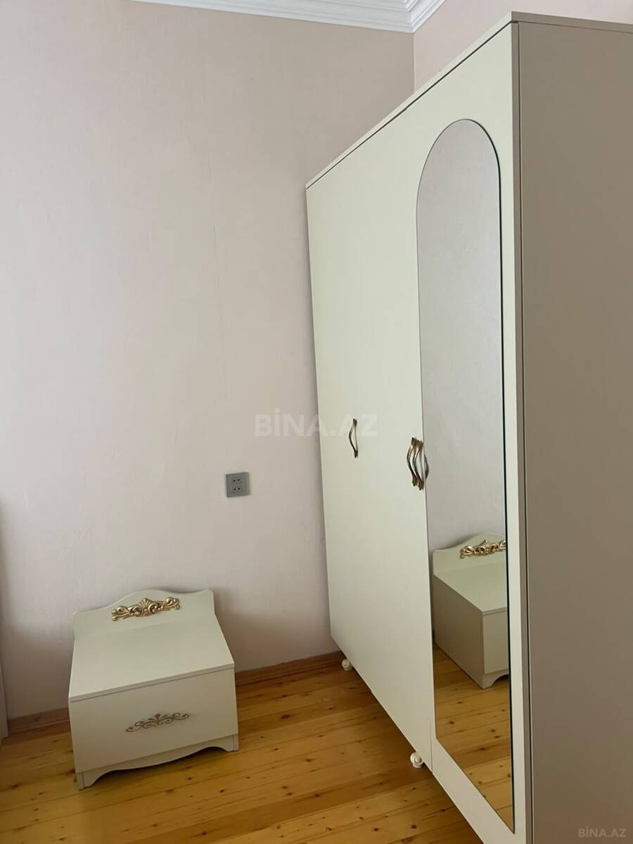 2 otaqlı Köhnə tikili, İnşaatçılar m., Bakı