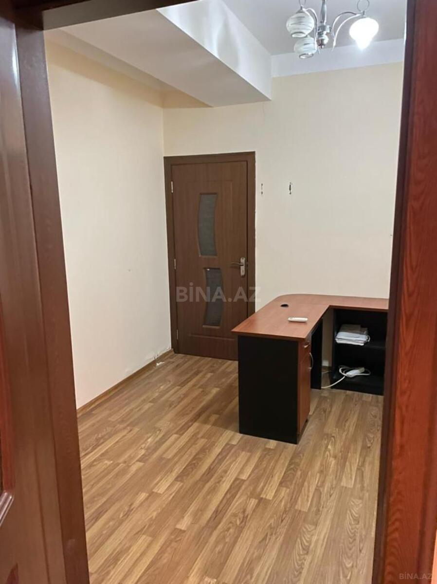 13 otaqlı Ofis, Memar Əcəmi m., Bakı