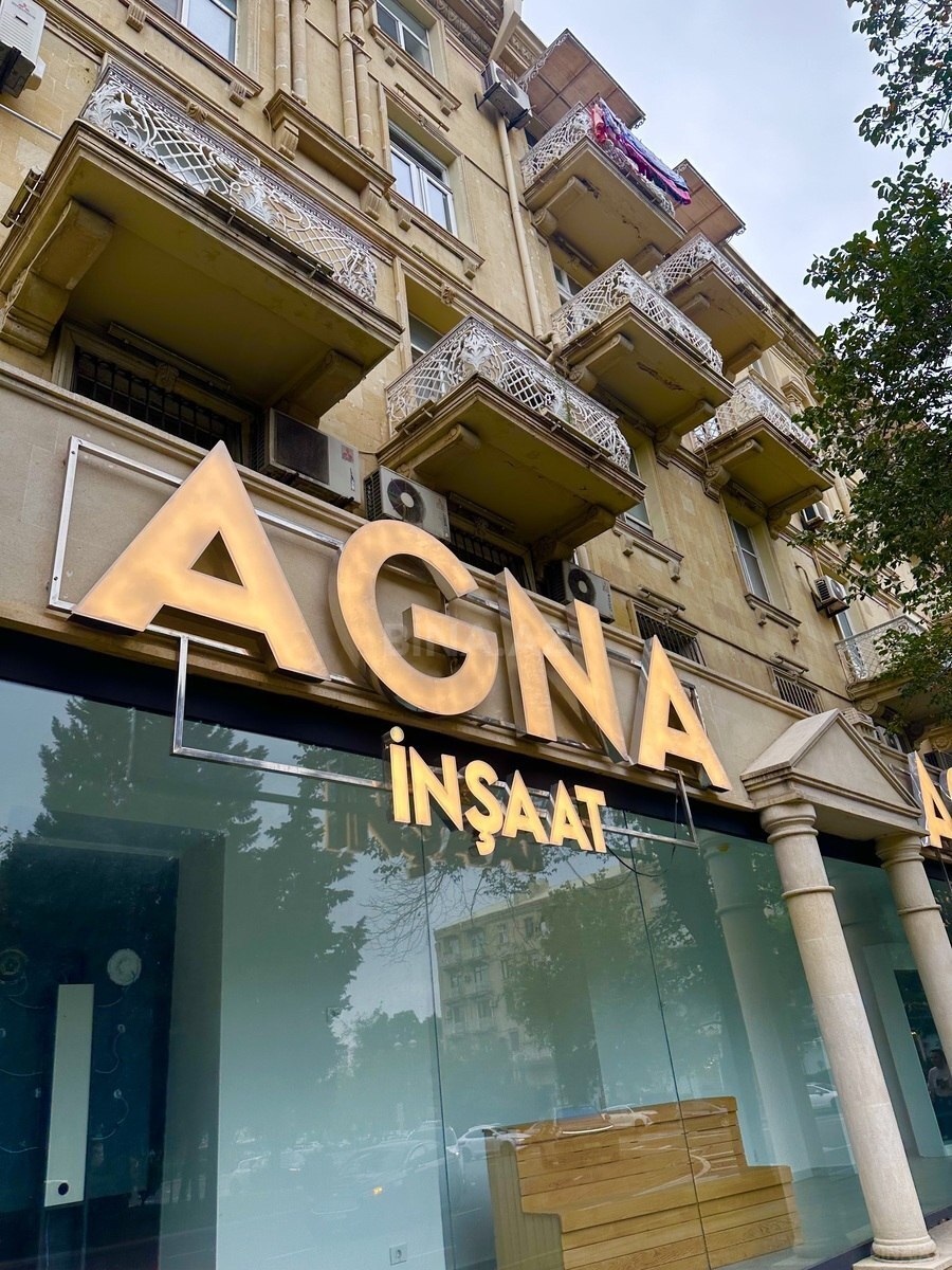 4 otaqlı Köhnə tikili, Nəsimi r., Bakı
