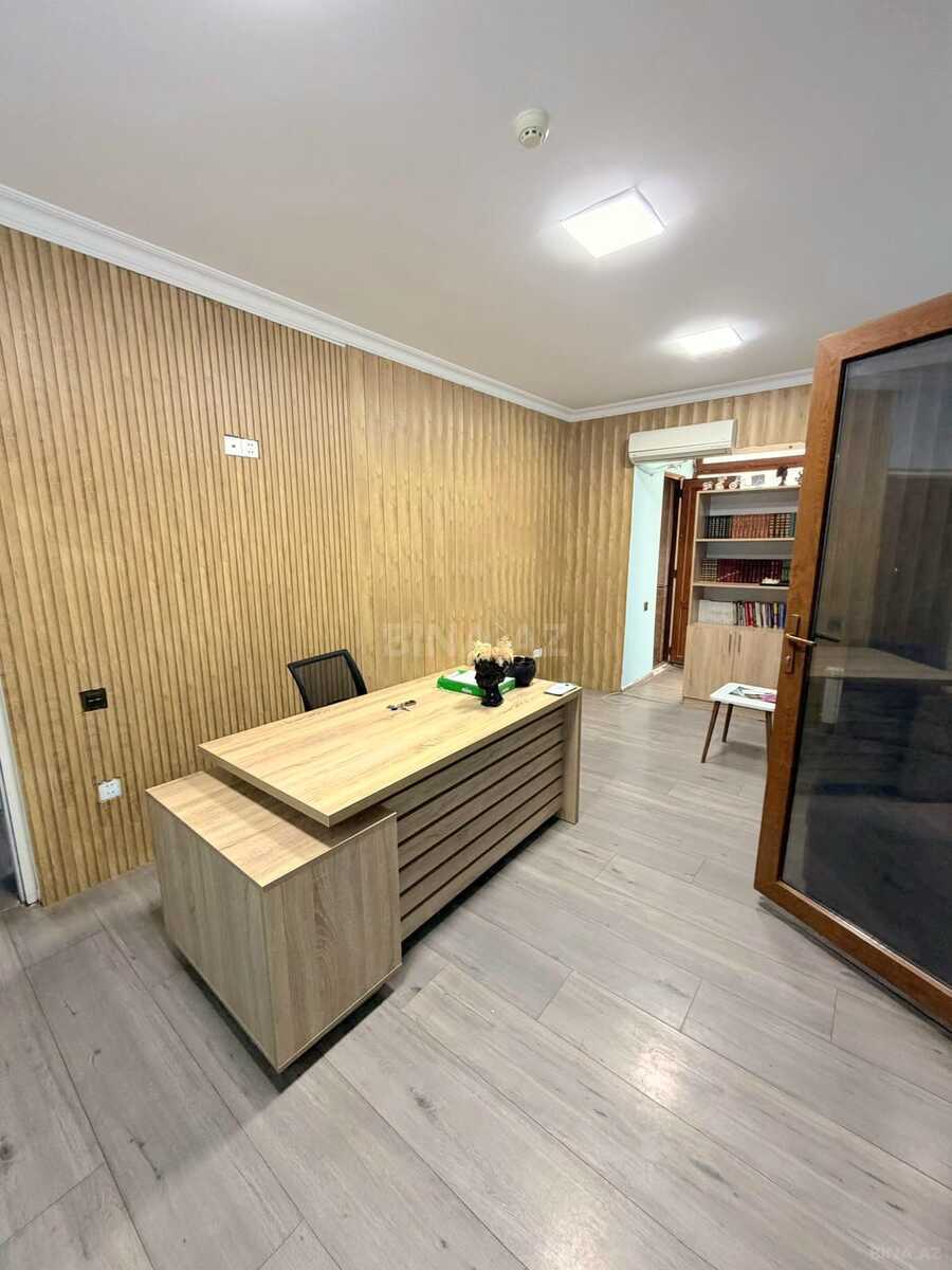 4 otaqlı Ofis, Şah İsmayıl Xətai m., Bakı