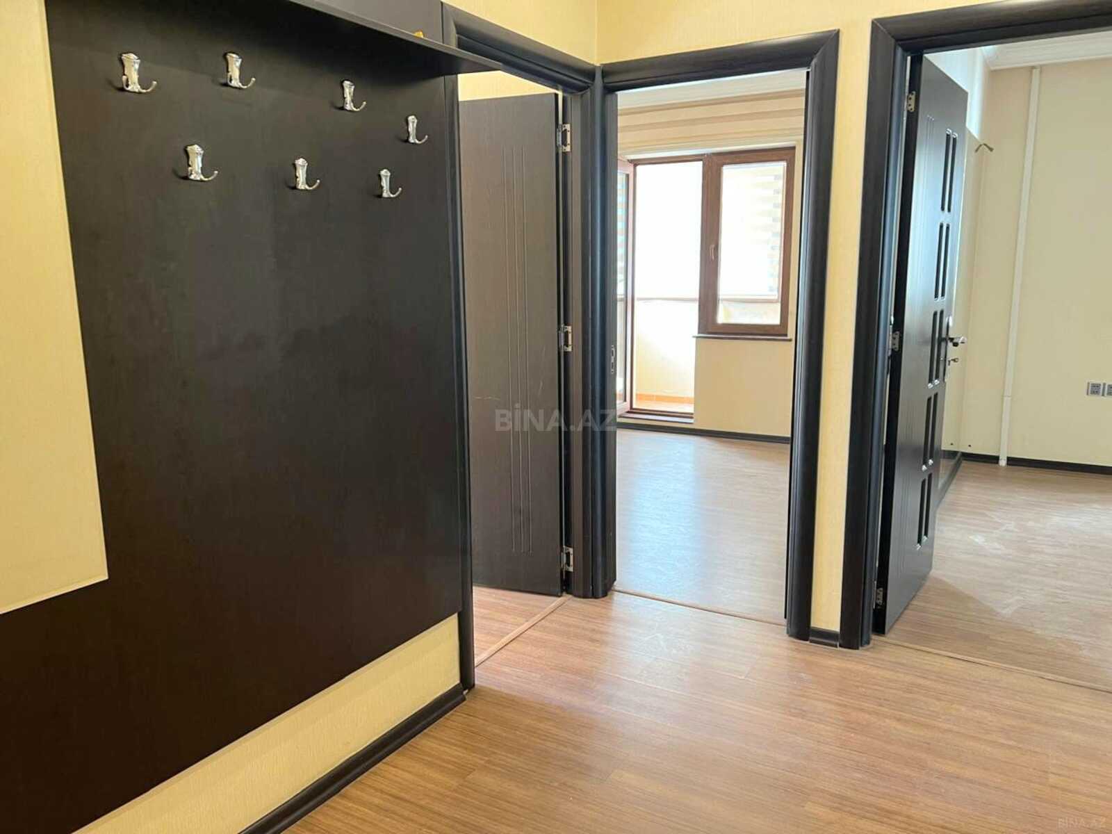 4 otaqlı Ofis, Şah İsmayıl Xətai m., Bakı