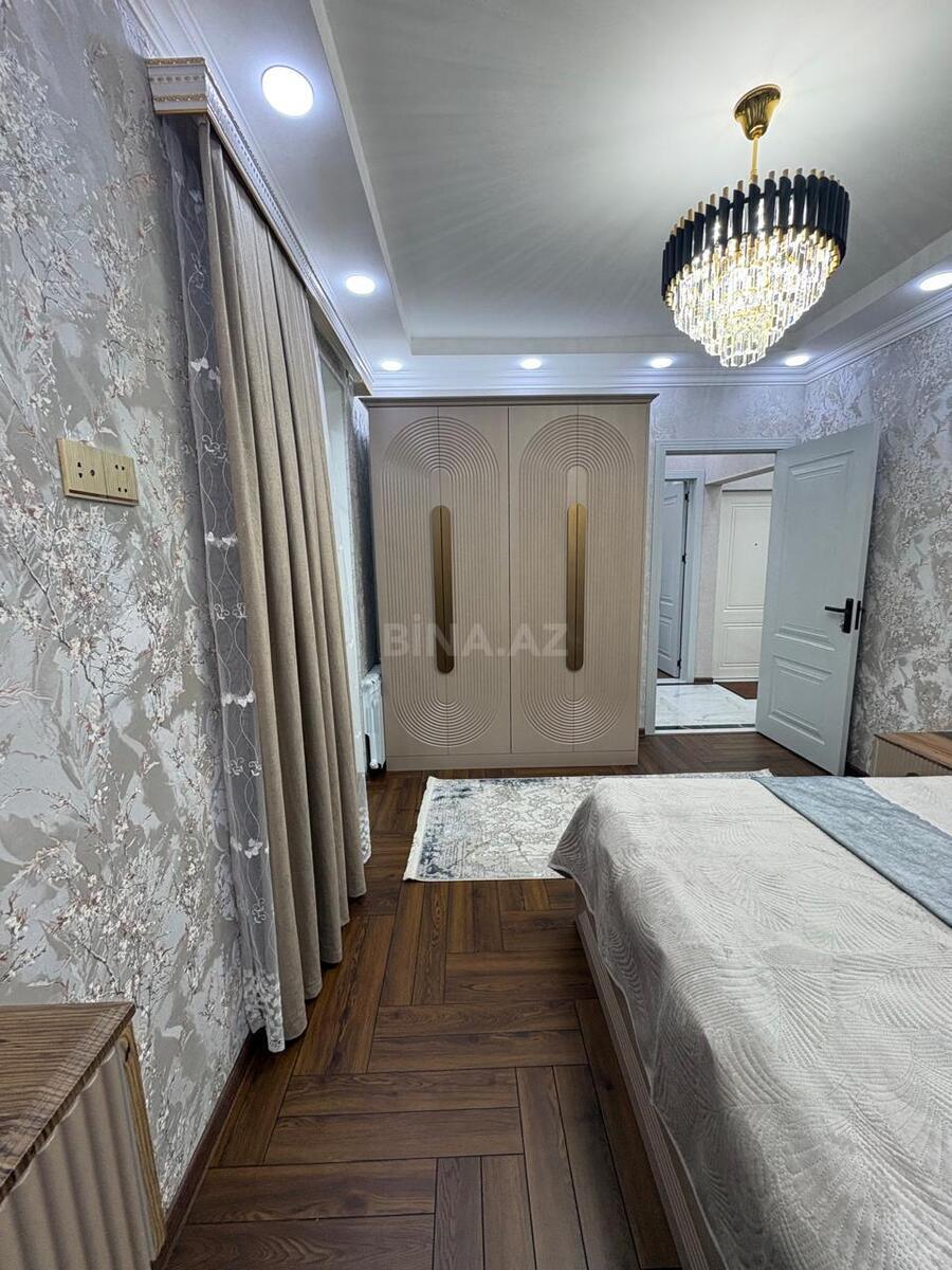 3 otaqlı Köhnə tikili, Əhmədli m., Bakı