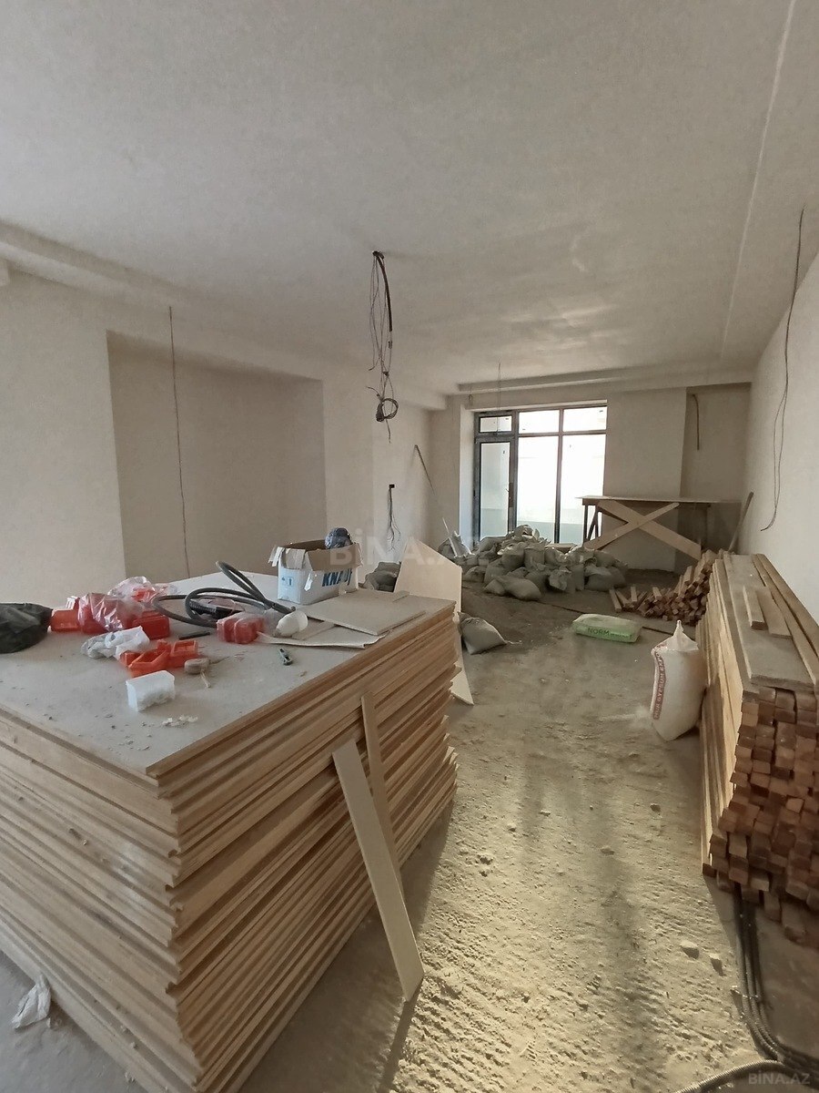 3 otaqlı Yeni tikili, 8 Noyabr m., Bakı