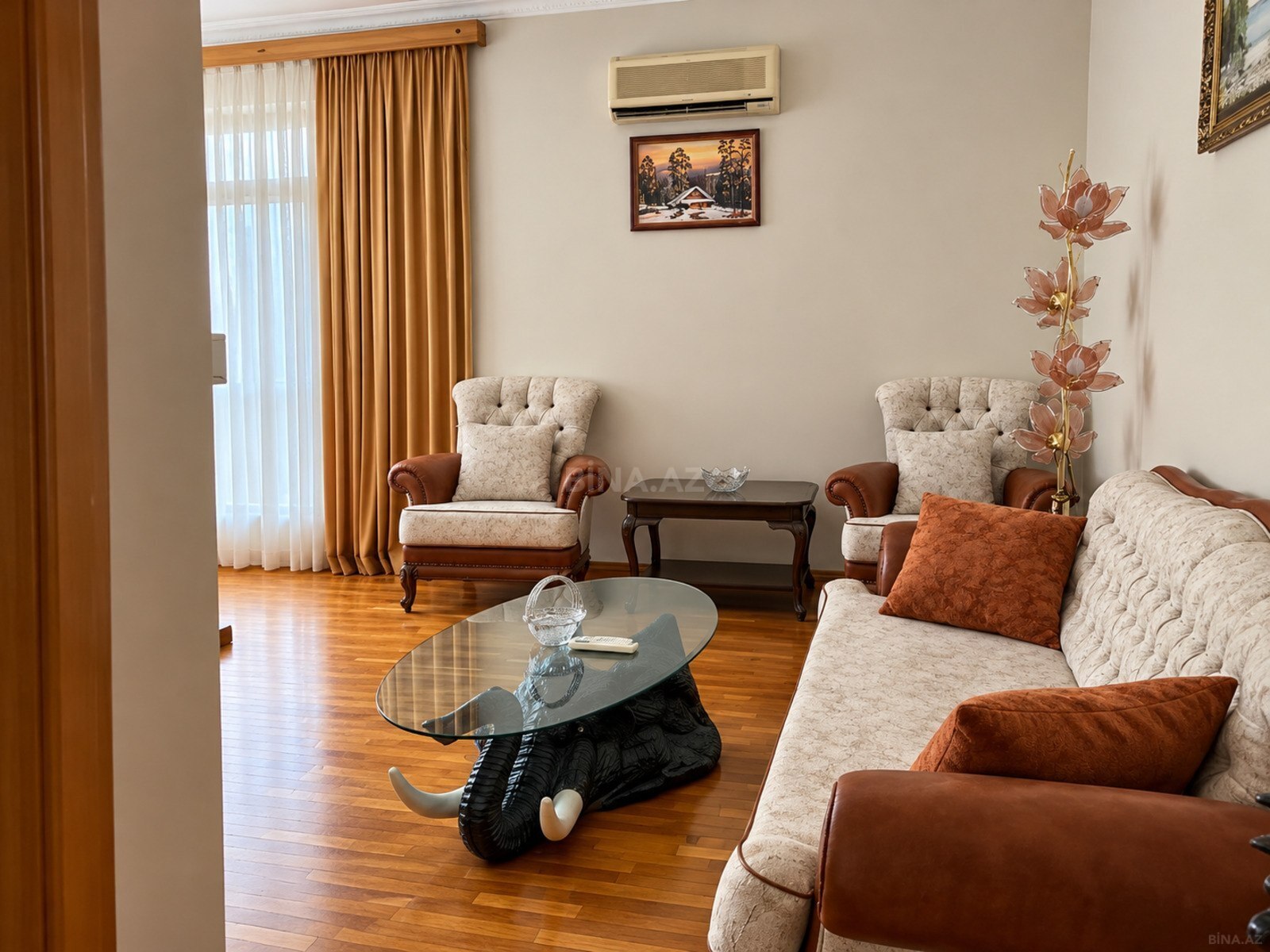 3 otaqlı Yeni tikili, Azadlıq Prospekti m., Bakı