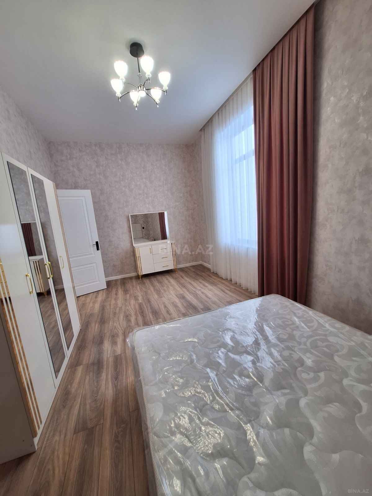 4 otaqlı Həyət evi/Bağ evi, Mərdəkan q., Bakı