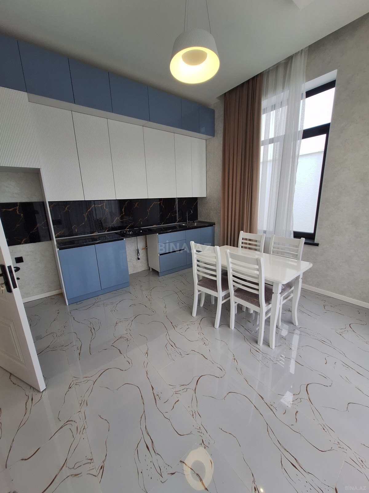 4 otaqlı Həyət evi/Bağ evi, Mərdəkan q., Bakı