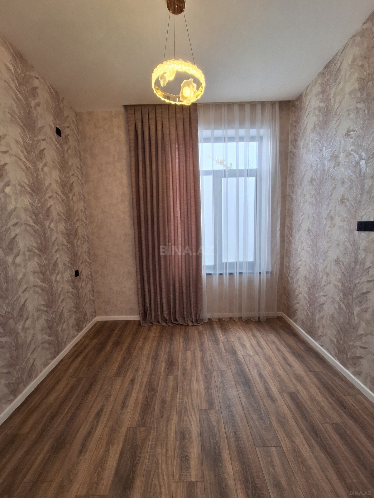 4 otaqlı Həyət evi/Bağ evi, Mərdəkan q., Bakı