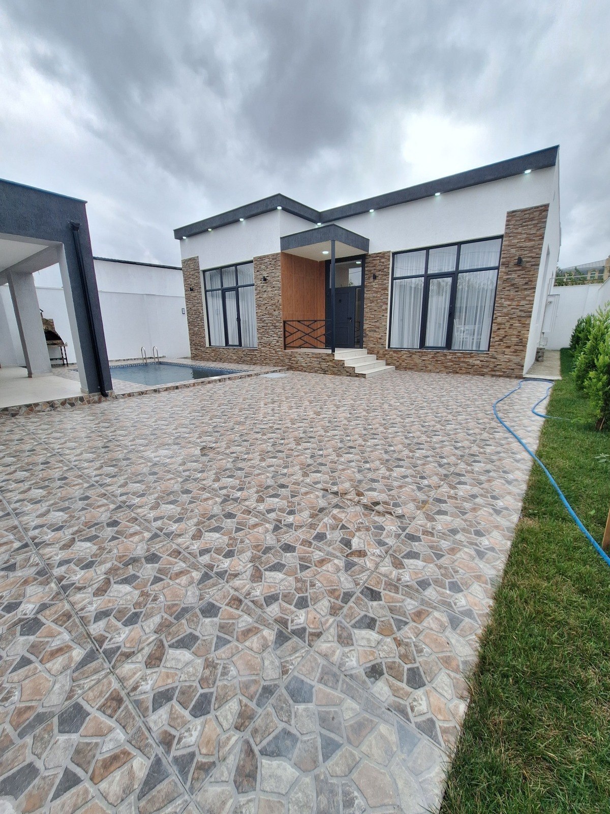 4 otaqlı Həyət evi/Bağ evi, Mərdəkan q., Bakı