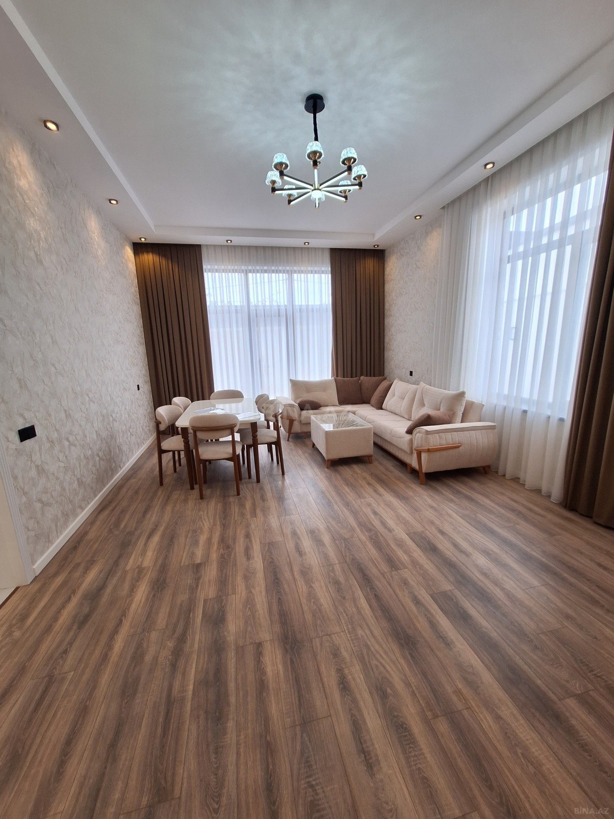 4 otaqlı Həyət evi/Bağ evi, Mərdəkan q., Bakı