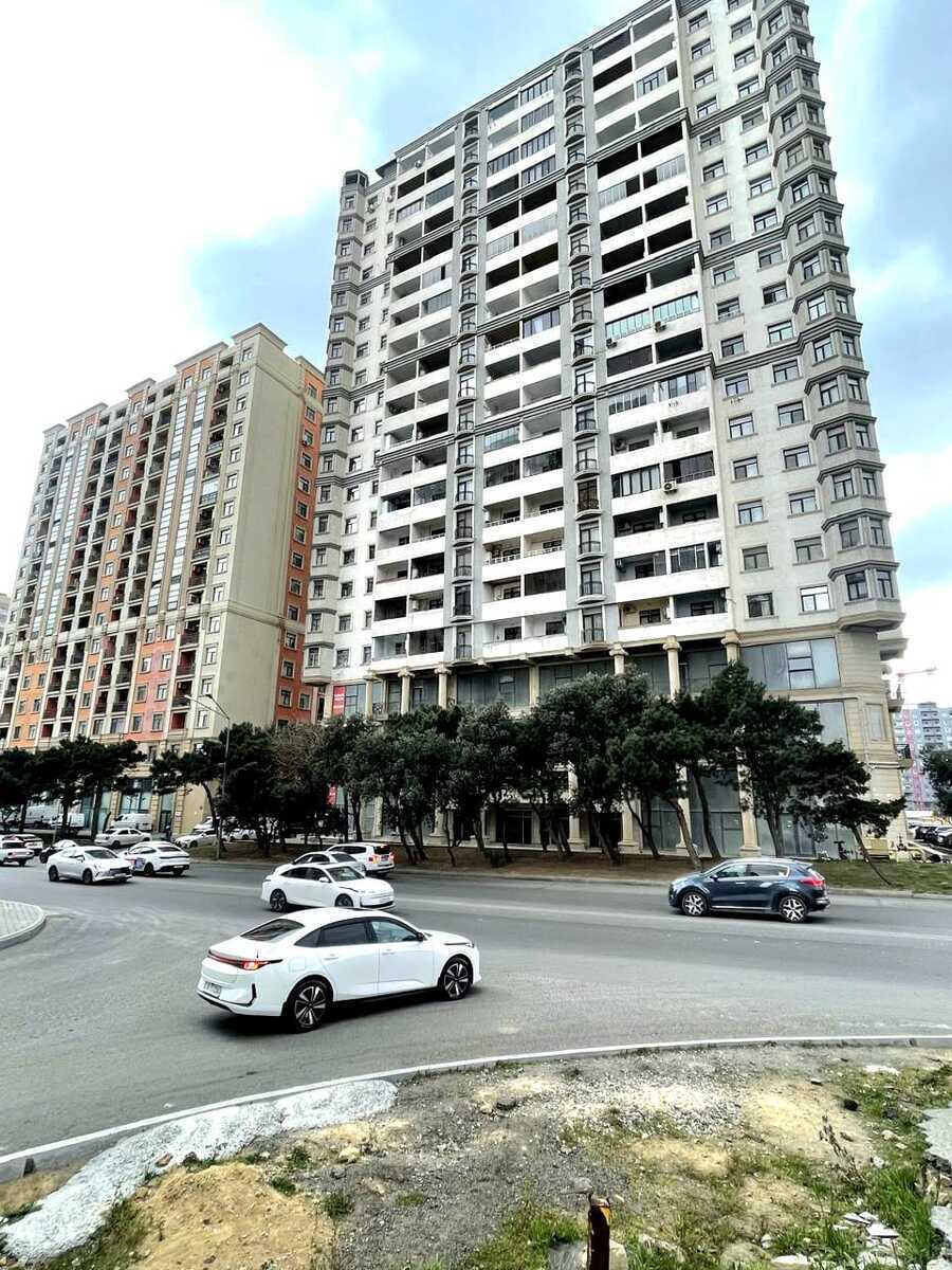 3 otaqlı Yeni tikili, Şah İsmayıl Xətai m., Bakı