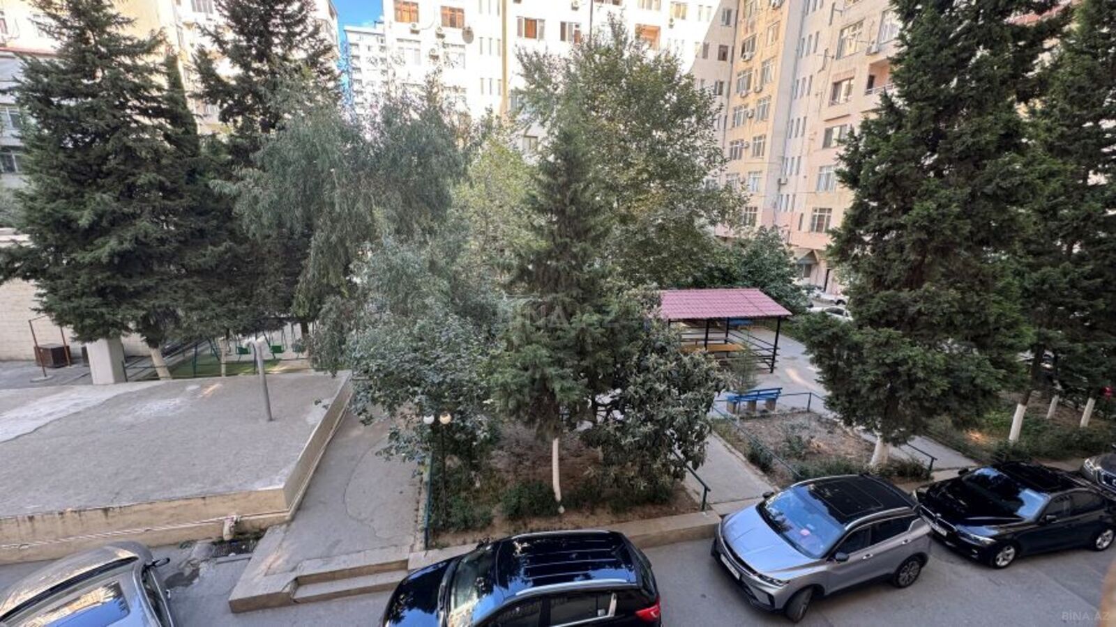 3 otaqlı Yeni tikili, Nizami m., Bakı