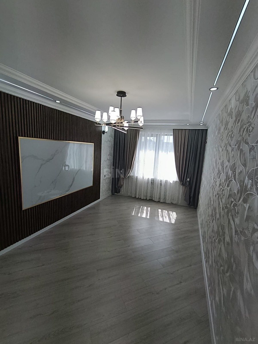 3 otaqlı Köhnə tikili, Xalqlar Dostluğu m., Bakı