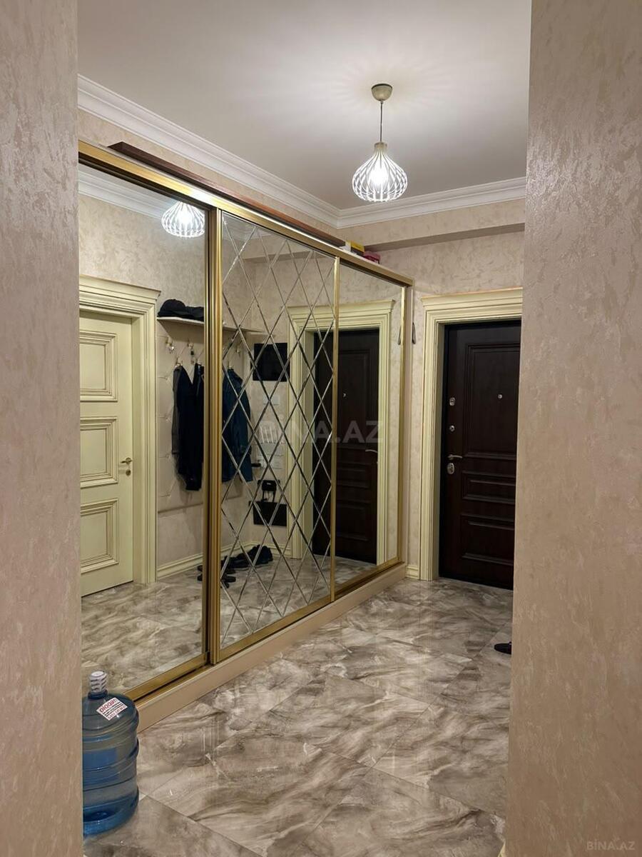 3 otaqlı Yeni tikili, Neftçilər m., Bakı