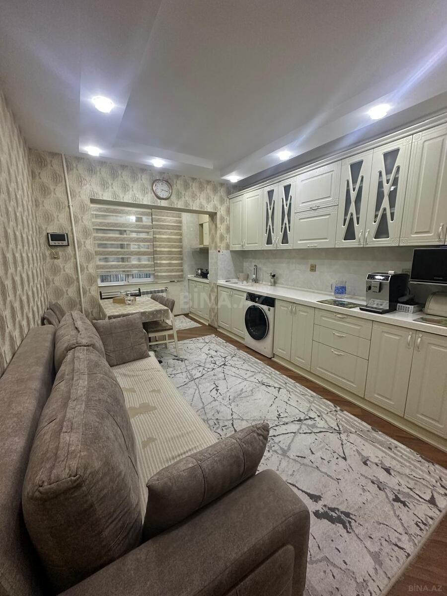 5 otaqlı Köhnə tikili, Həzi Aslanov m., Bakı