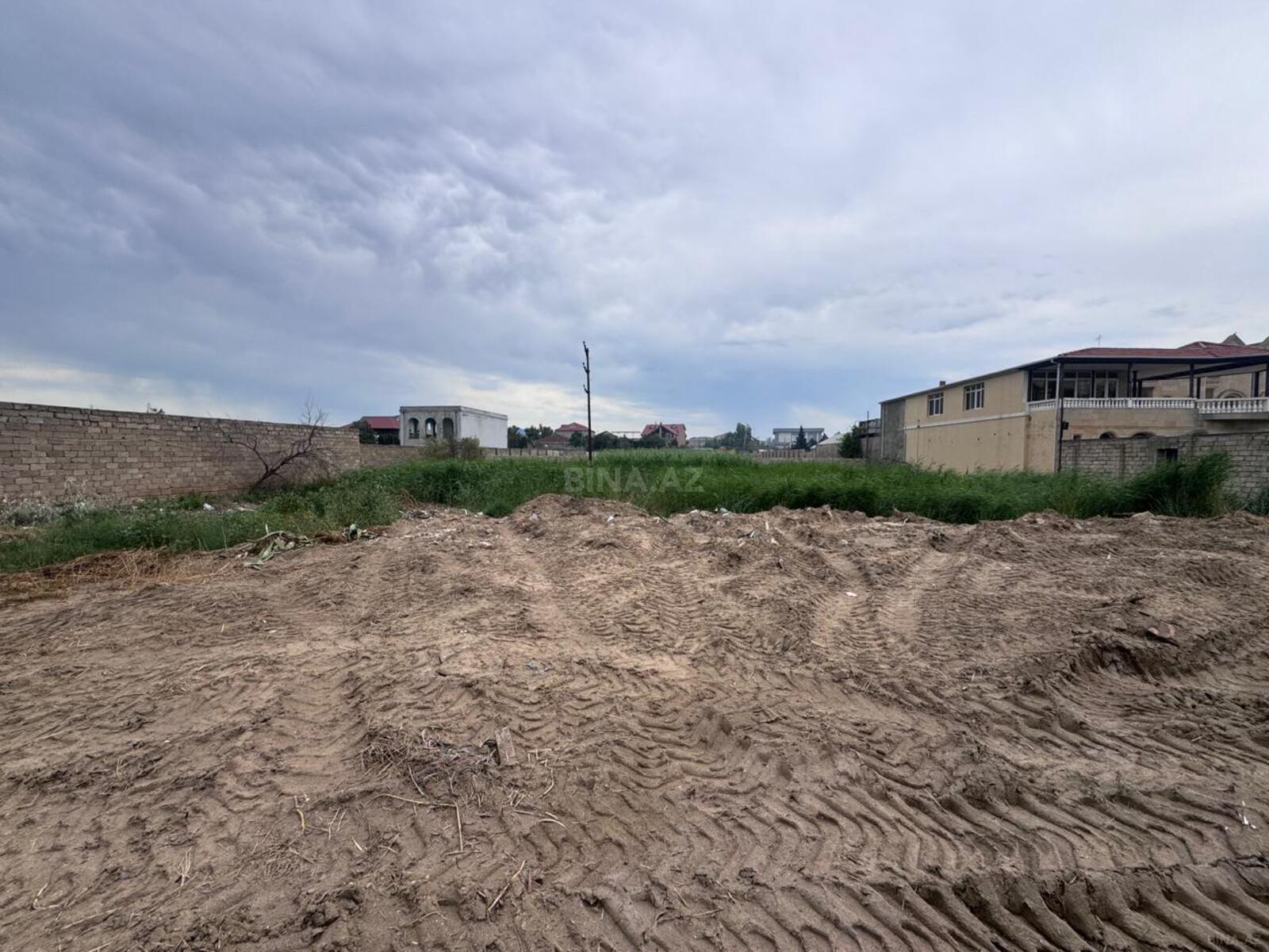 Torpaq Xəzər r., Bakı