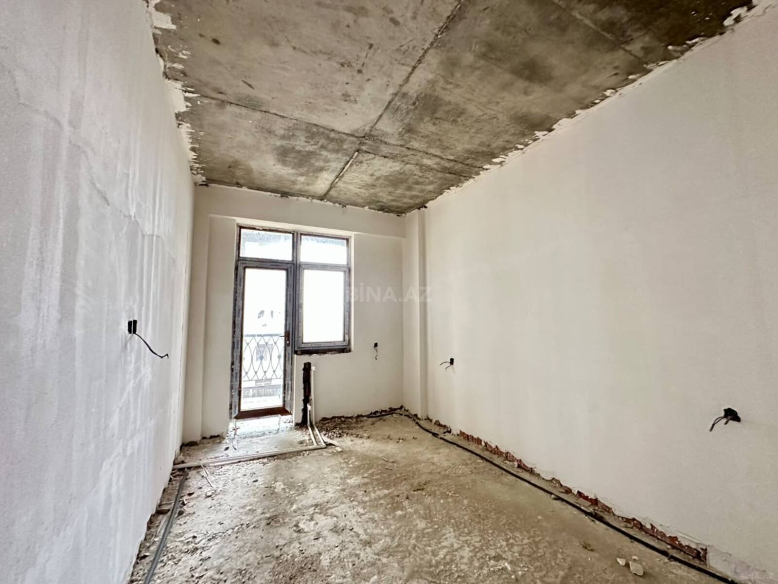 4 otaqlı Yeni tikili, Yeni Yasamal q., Bakı