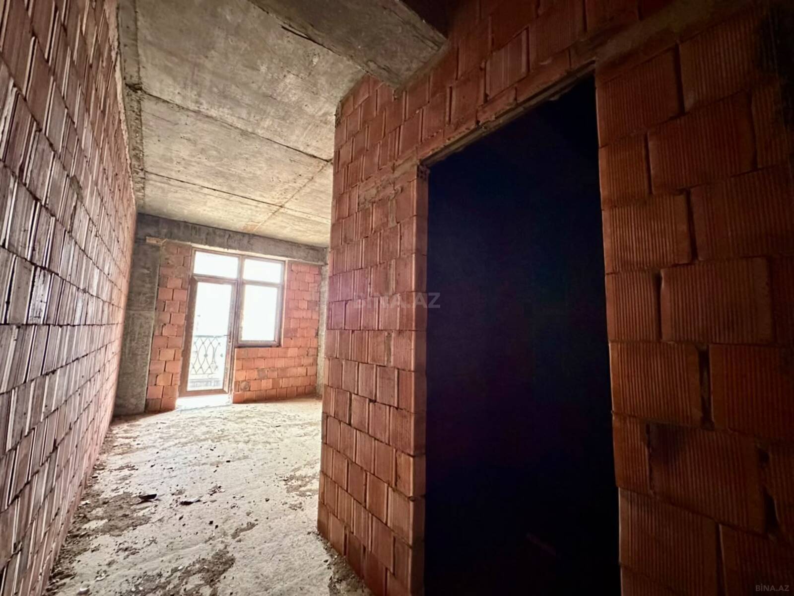 4 otaqlı Yeni tikili, Yeni Yasamal q., Bakı
