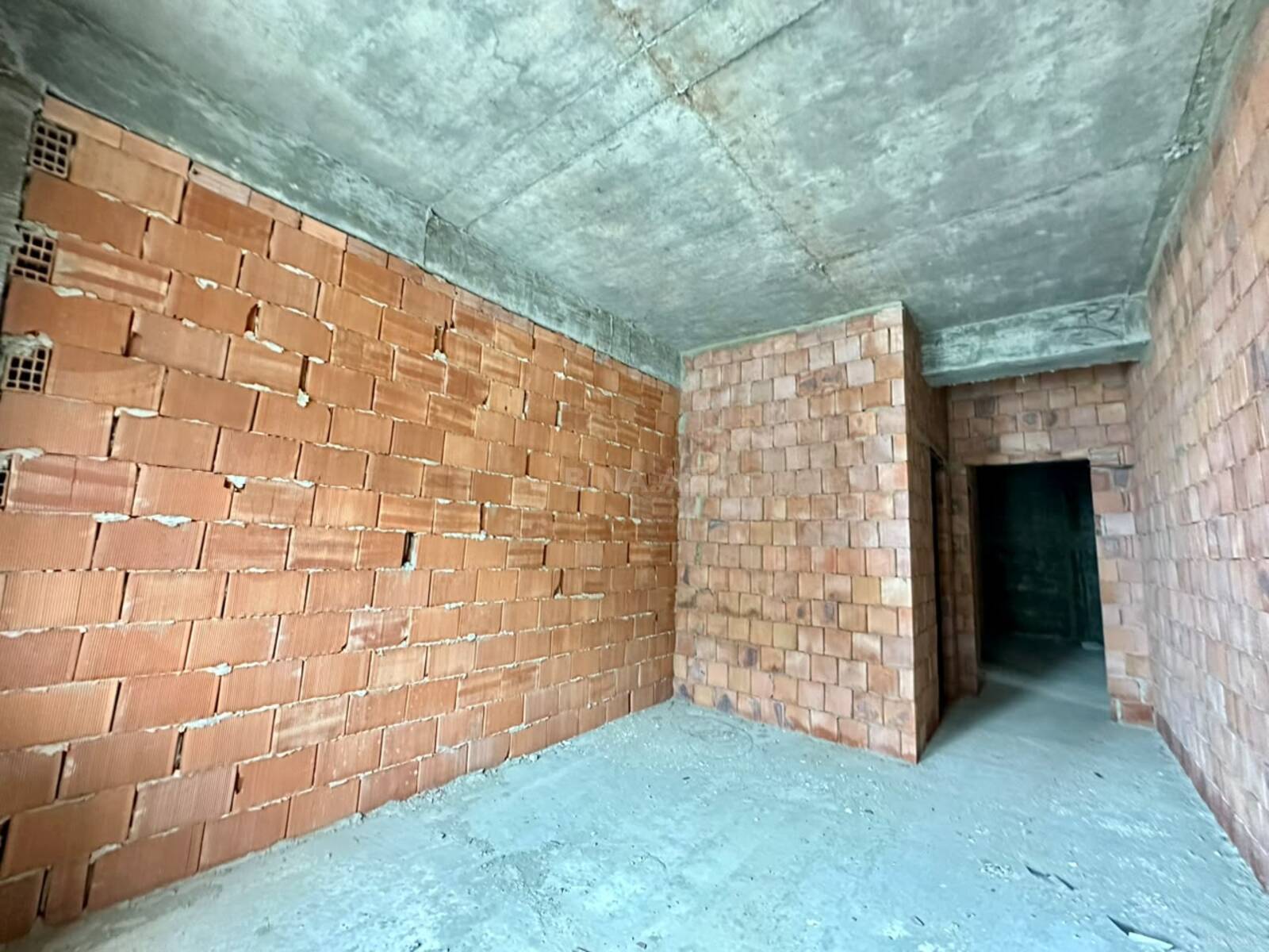 4 otaqlı Yeni tikili, Yeni Yasamal q., Bakı