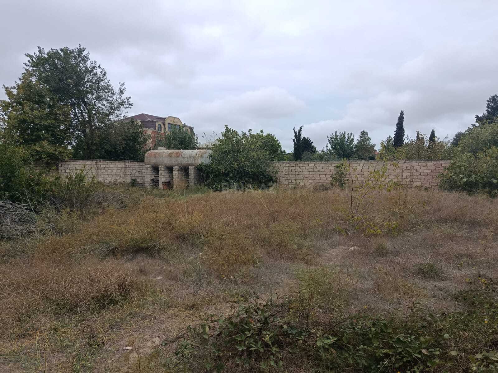 Torpaq Xəzər r., Bakı