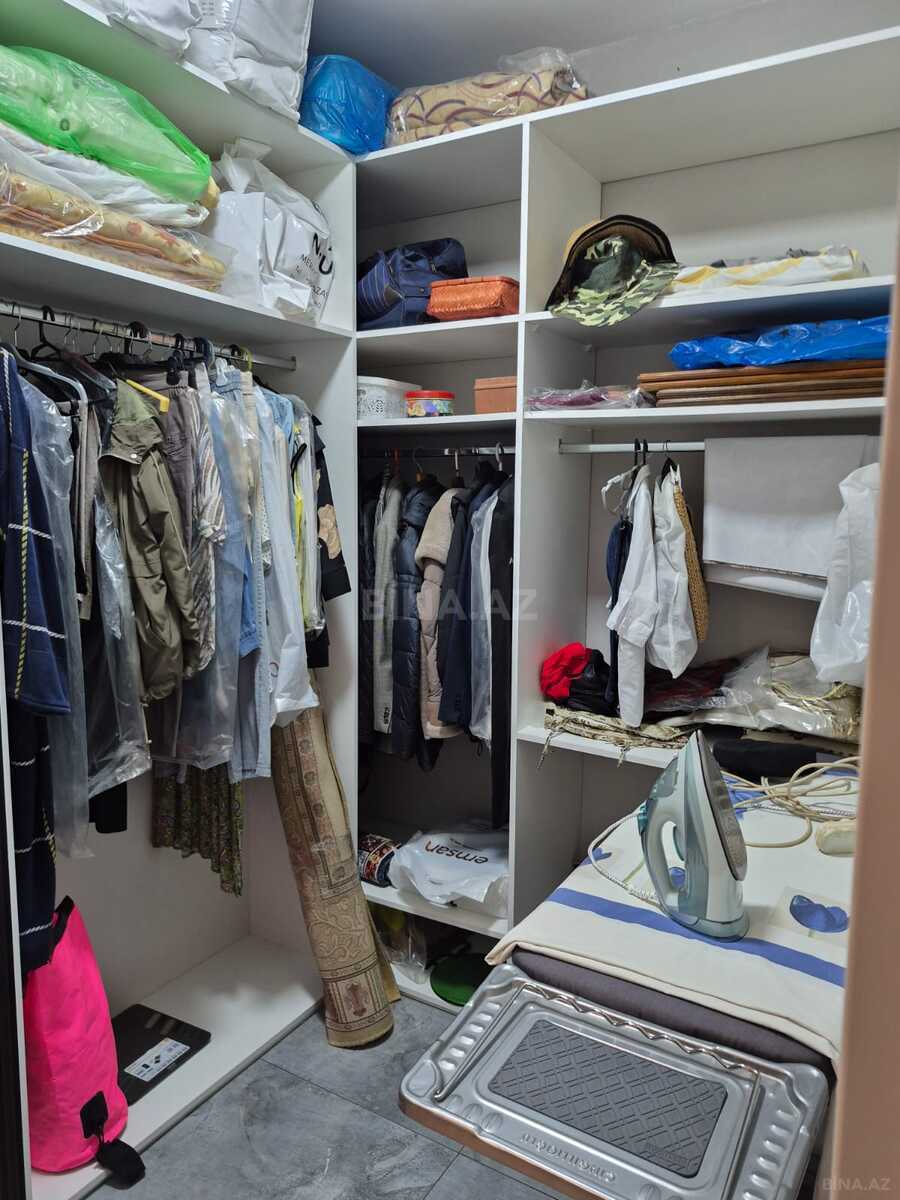 4 otaqlı Həyət evi/Bağ evi, Novxanı q., Bakı