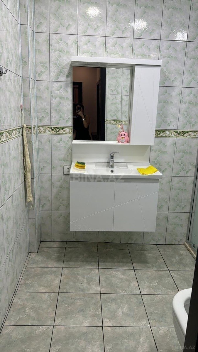 3 otaqlı Yeni tikili, 8 Noyabr m., Bakı