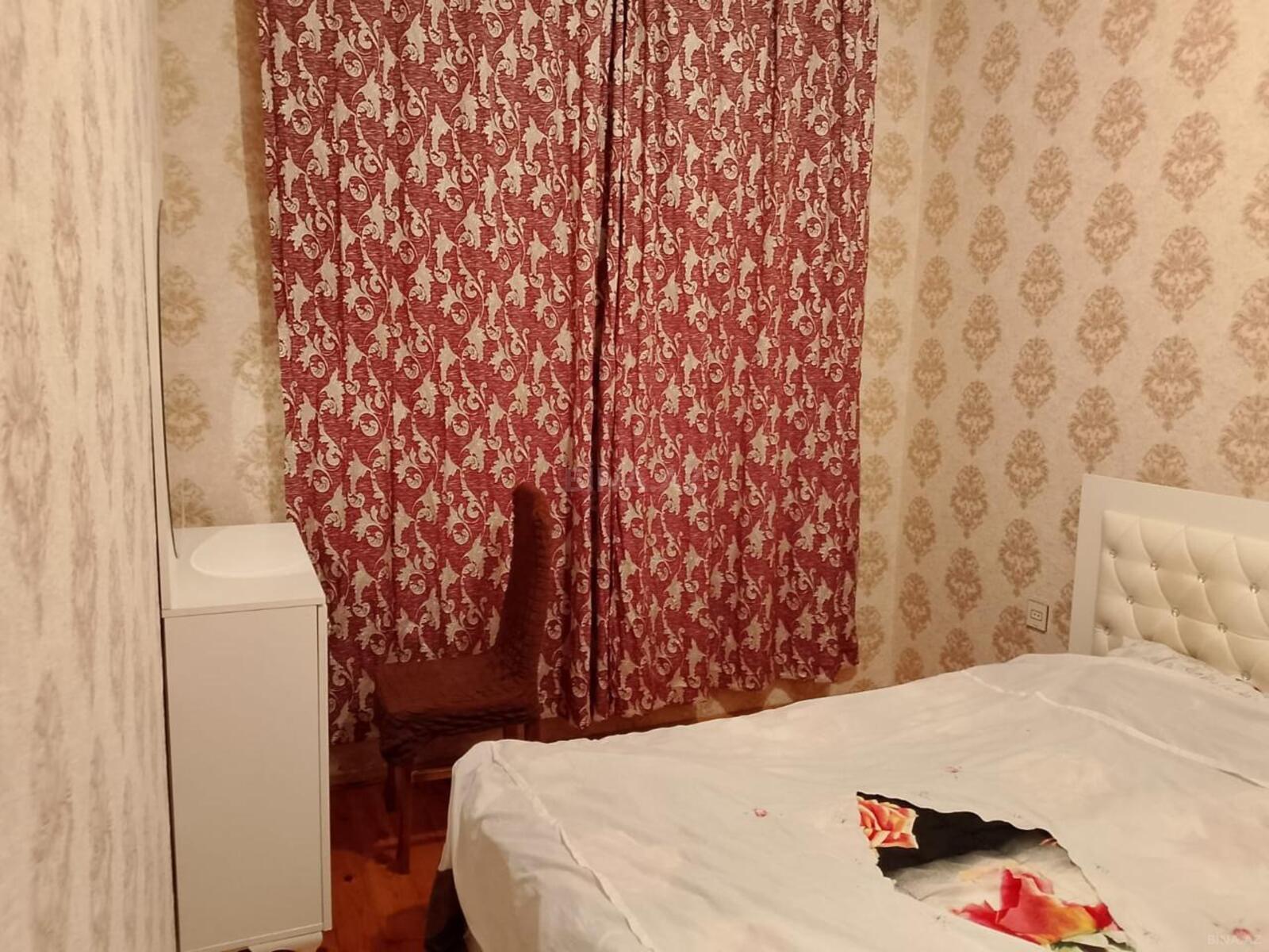 4 otaqlı Həyət evi/Bağ evi, Xırdalan