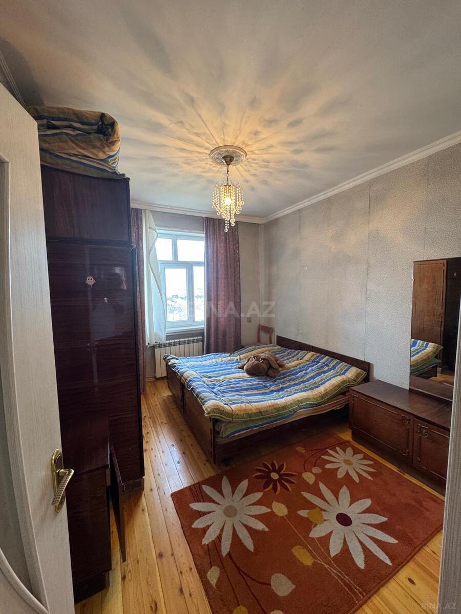 2 otaqlı Köhnə tikili, Yeni Günəşli q., Bakı