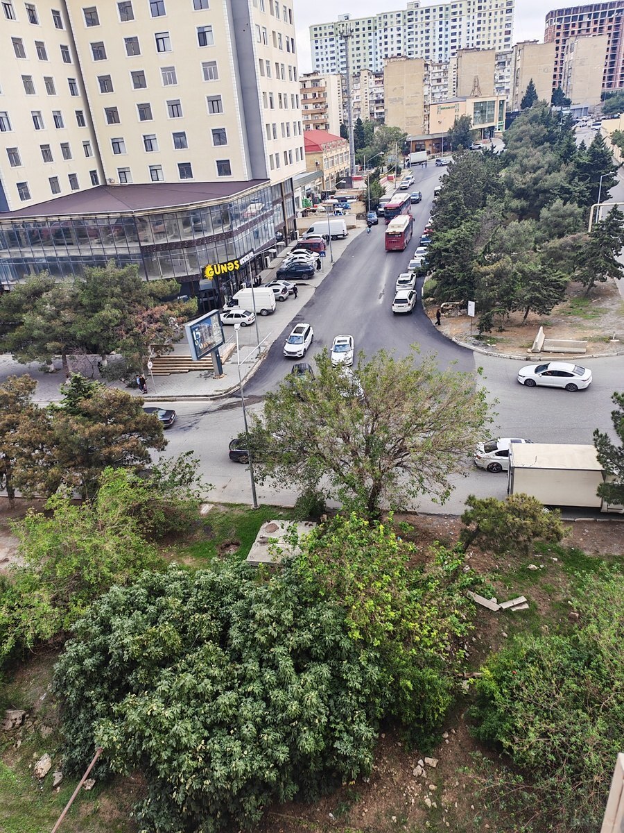 2 otaqlı Köhnə tikili, Yeni Günəşli q., Bakı