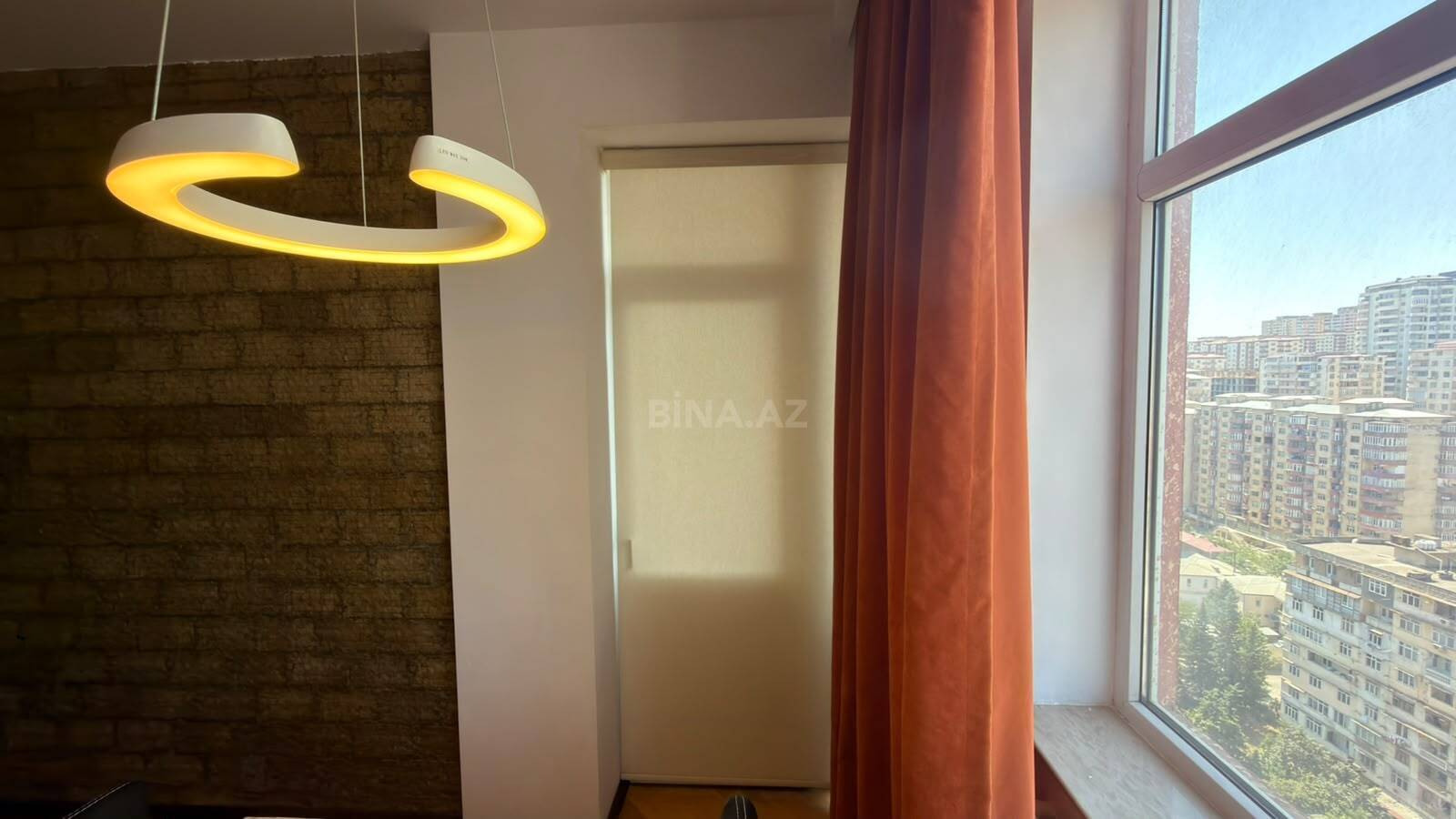 3 otaqlı Yeni tikili, İnşaatçılar m., Bakı