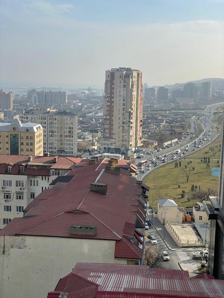 3 otaqlı Yeni tikili, Nizami m., Bakı