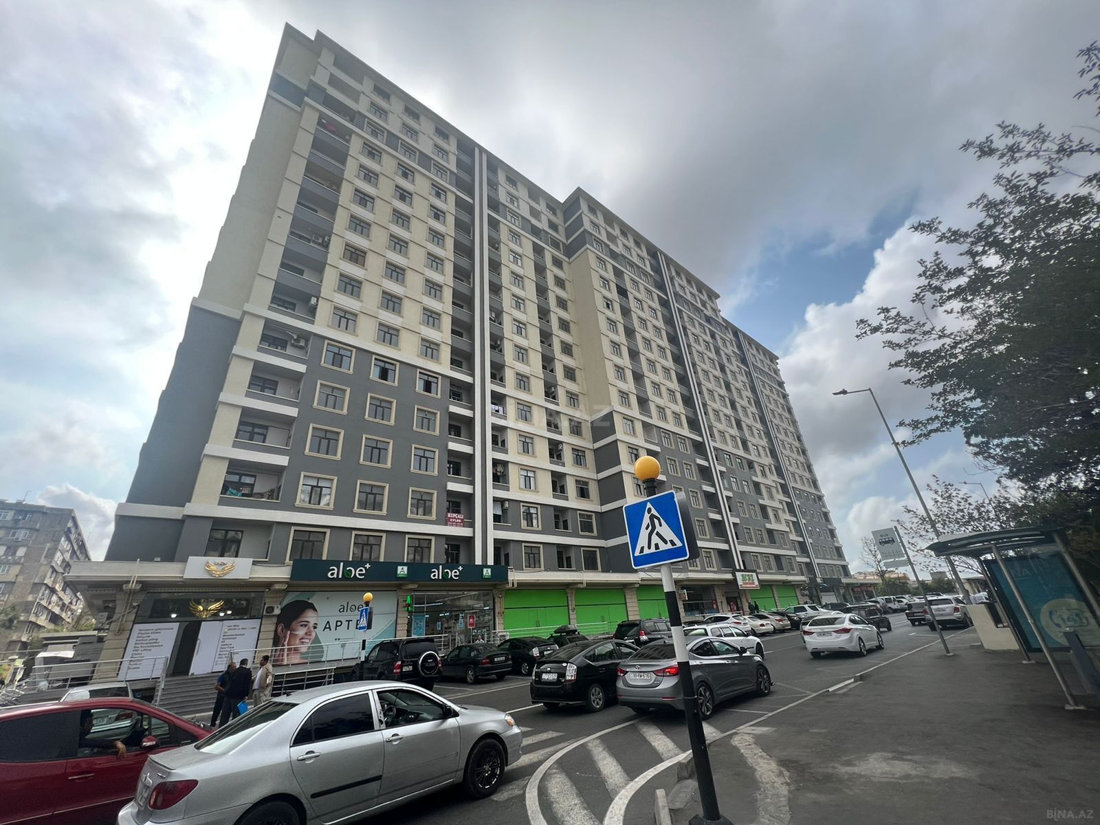 2 otaqlı Yeni tikili, Xalqlar Dostluğu m., Bakı