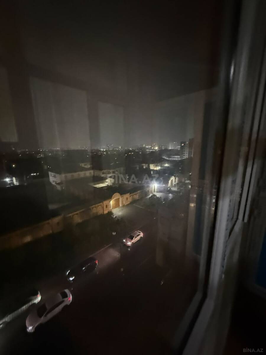 3 otaqlı Yeni tikili, Xırdalan