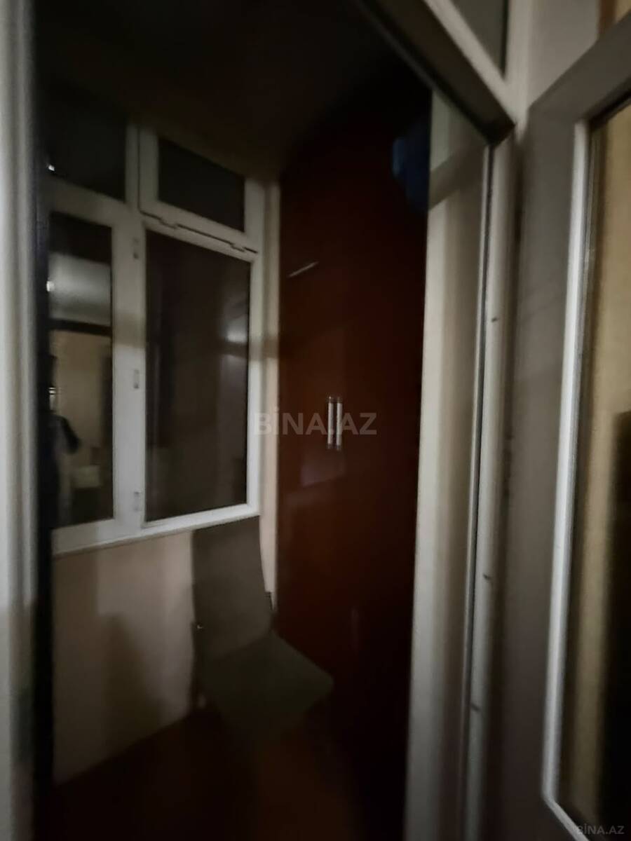 3 otaqlı Yeni tikili, Xırdalan