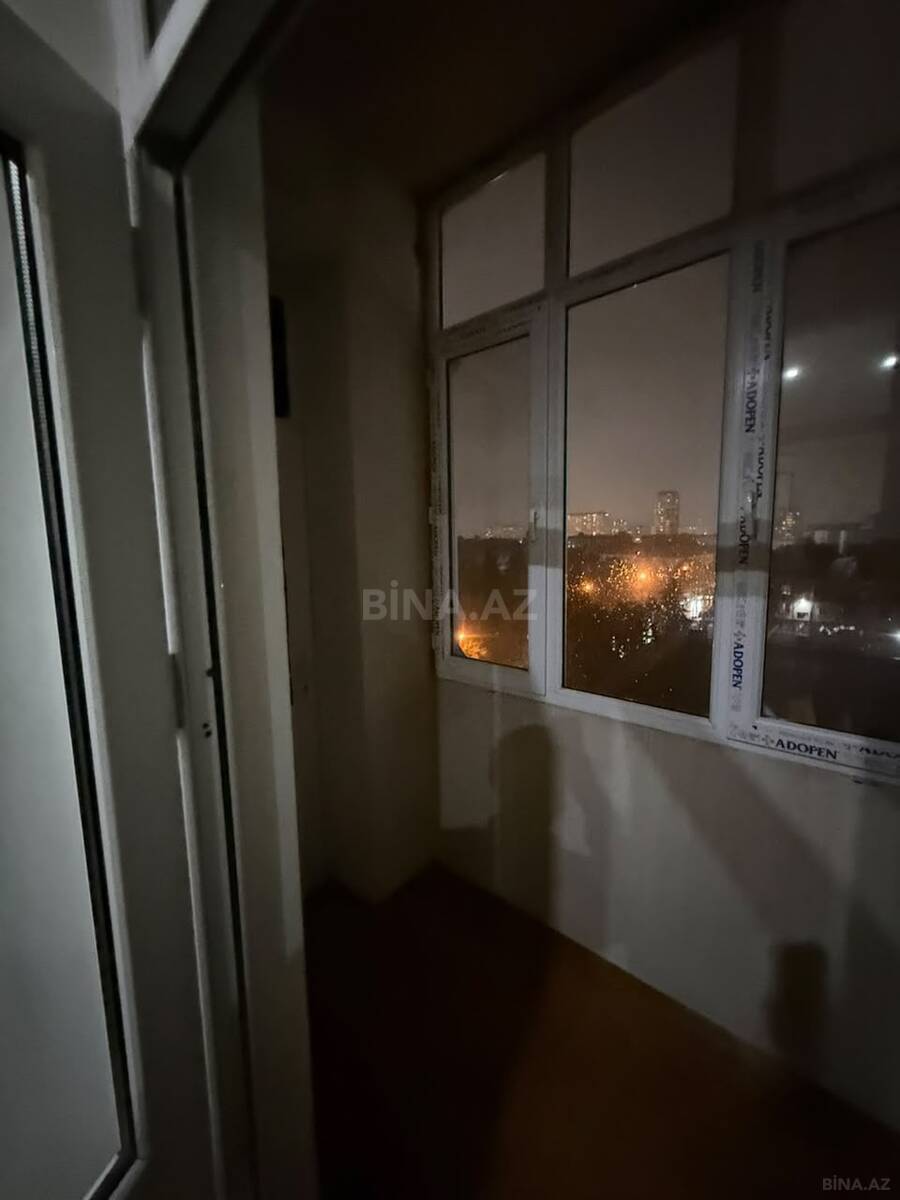 3 otaqlı Yeni tikili, Xırdalan