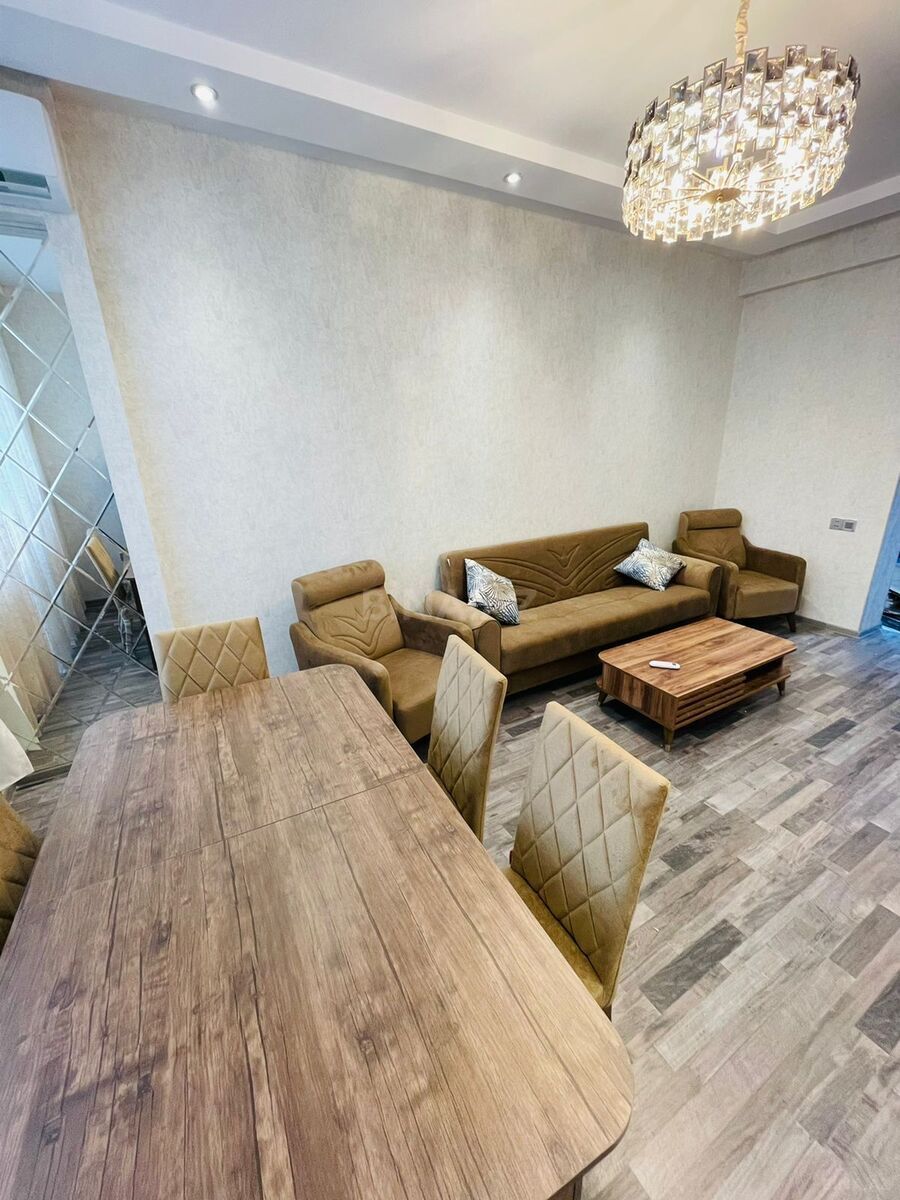 3 otaqlı Yeni tikili, Şah İsmayıl Xətai m., Bakı