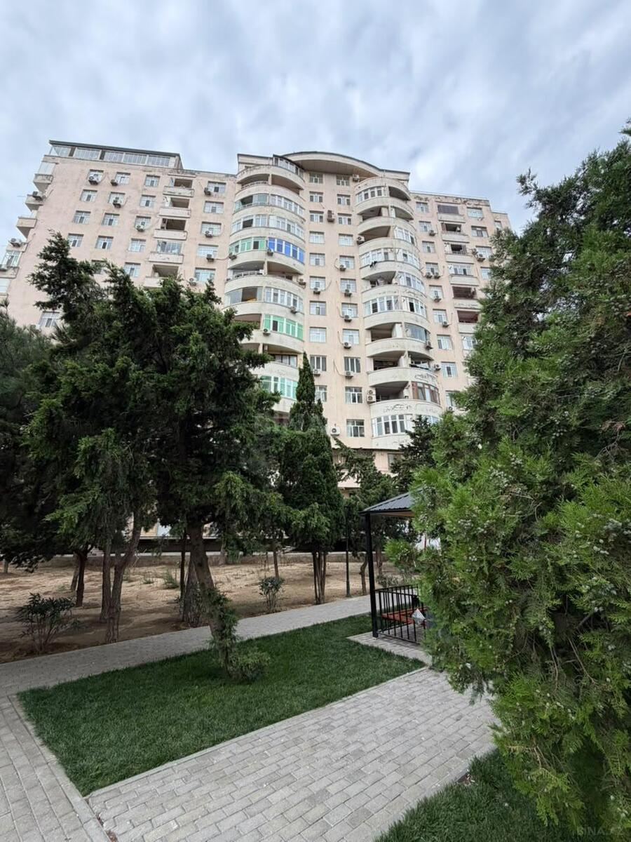 3 otaqlı Yeni tikili, Neftçilər m., Bakı