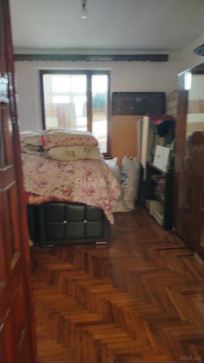 3 otaqlı Köhnə tikili, Abşeron r., Xırdalan