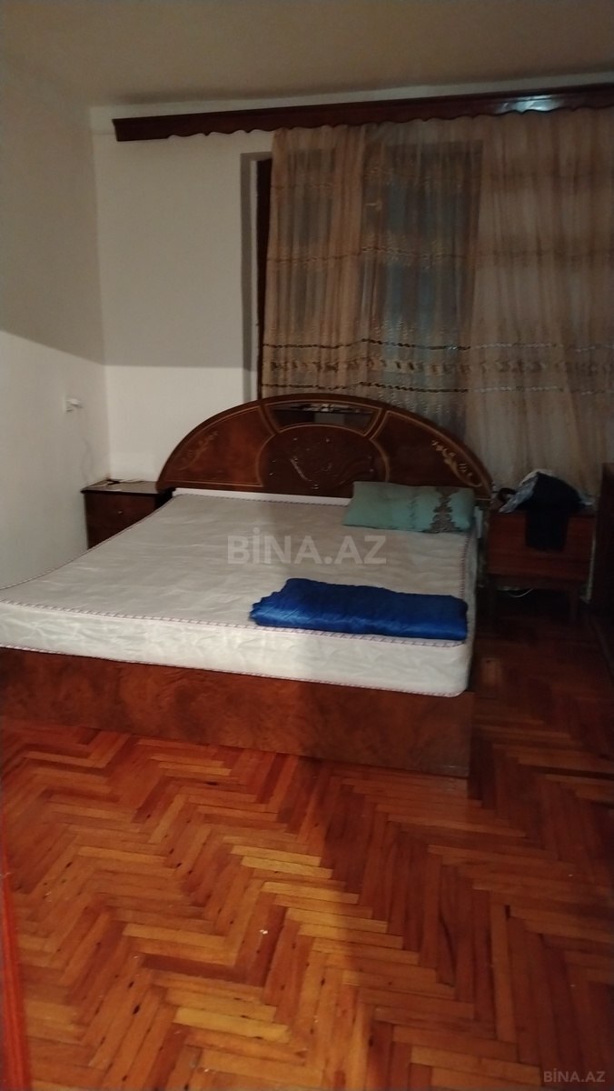 3 otaqlı Köhnə tikili, Abşeron r., Xırdalan