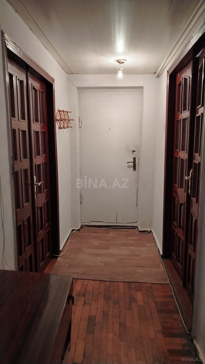 3 otaqlı Köhnə tikili, Abşeron r., Xırdalan